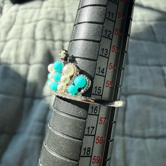 NEW! Pretty Bird Jewelry Turquoise and Faux Pearl Crown Ring - Picture 6 of 11